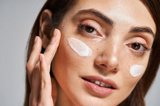 The Secret to Stronger Skin? Moisturizing Ingredients That Really Work